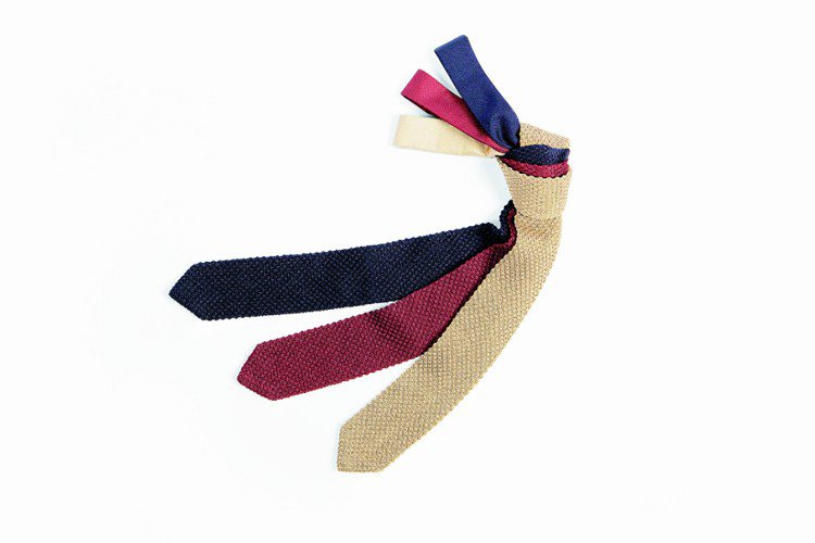 Ermenegildo Zegna針織領帶、7,200元起。圖／Ermenegildo Zegna提供