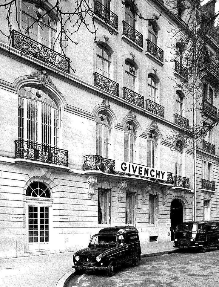 GIVENCHY首家店座落於巴黎街頭。圖／GIVENCHY提供