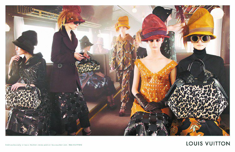 LV秋冬廣告採用懷舊火車場景，重現過去旅遊乘客穿著的華麗，以及呼應品牌旅行的精神。圖／LV提供