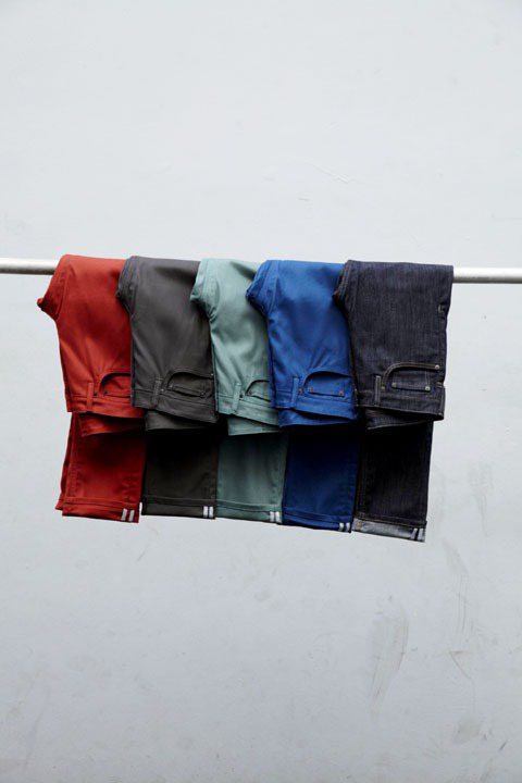Levi's推出Commuter系列牛仔褲，主打流行與機能設計結合。圖／Levi's提供