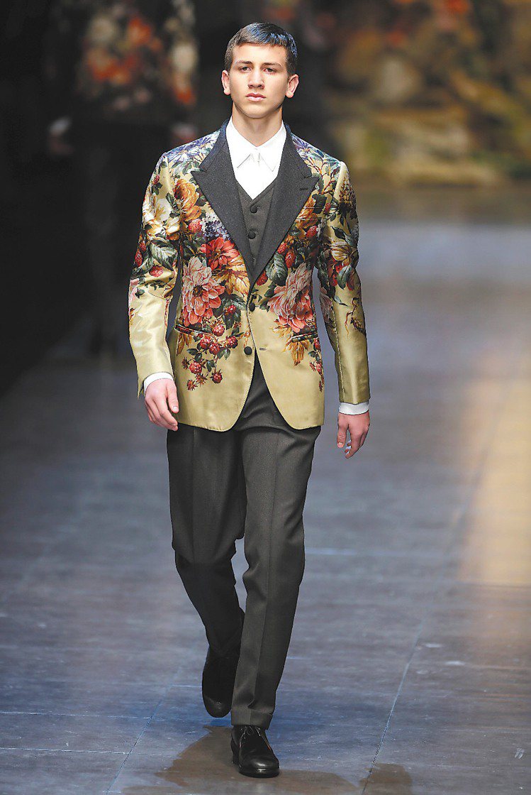 Dolce & Gabbana秋冬男裝充滿華麗的印花風格。圖／美聯社