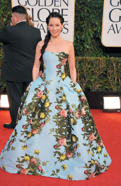 劉玉玲穿的Carolina Herrera印花禮服不受好評。圖／美聯社