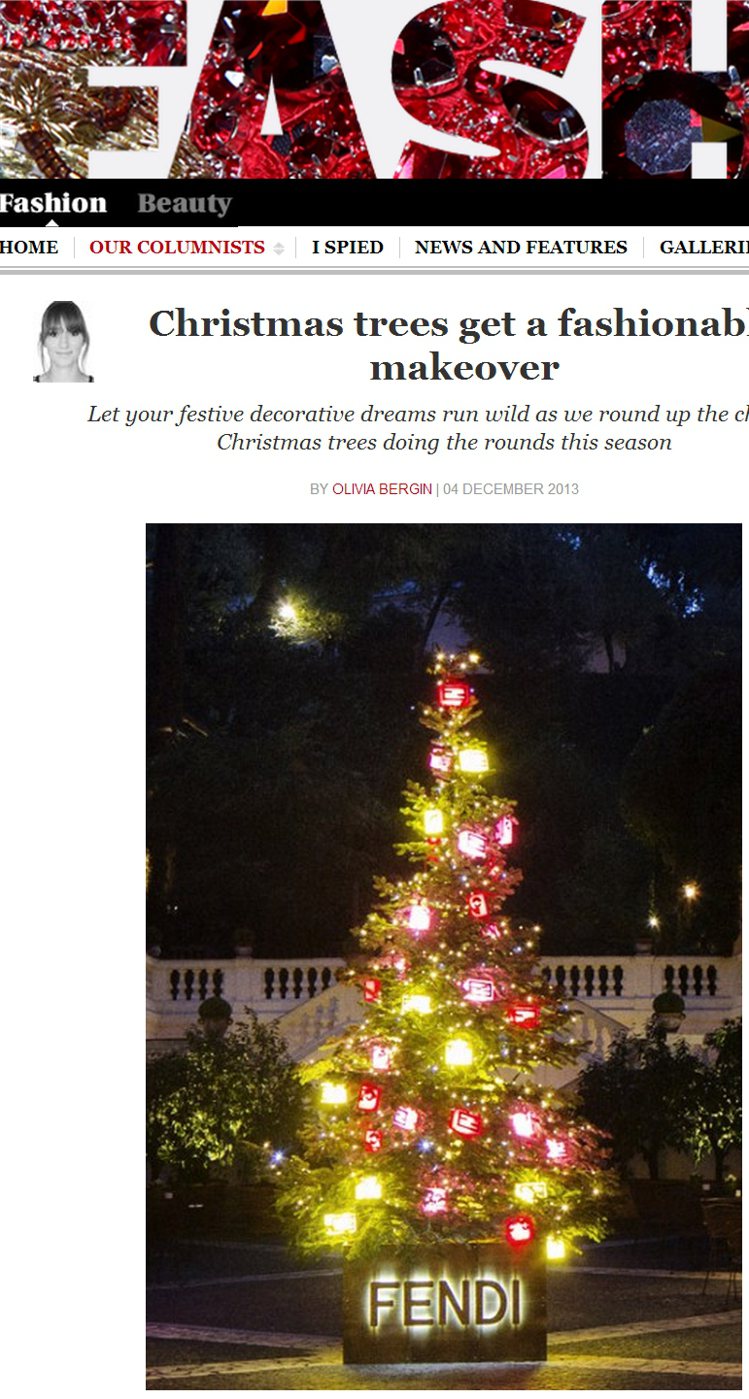FENDI 僅用人氣火紅的毛怪魔魔裝飾耶誕樹。圖／擷取自telegraph