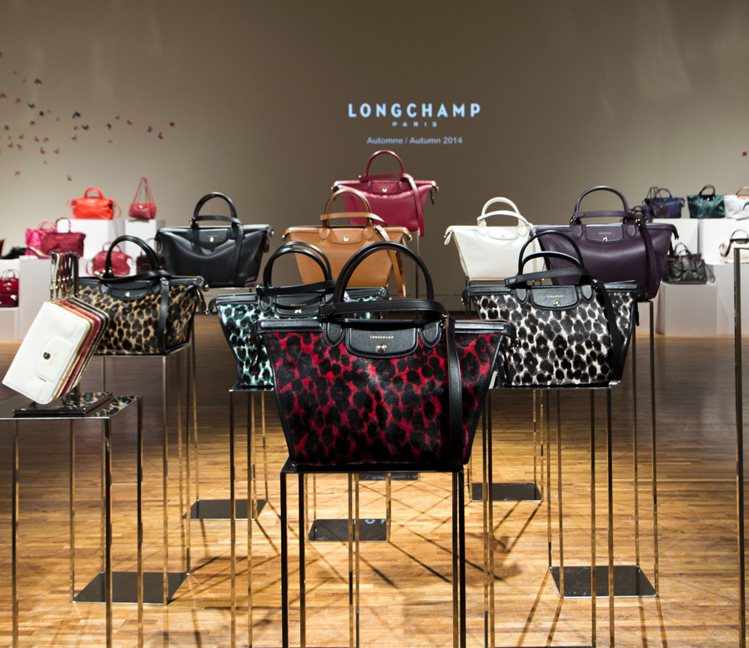 Longchamp 2014秋冬新品預覽會，呈現全新LE PLIAGE HERITAGE系列包款。圖／Longchamp提供
