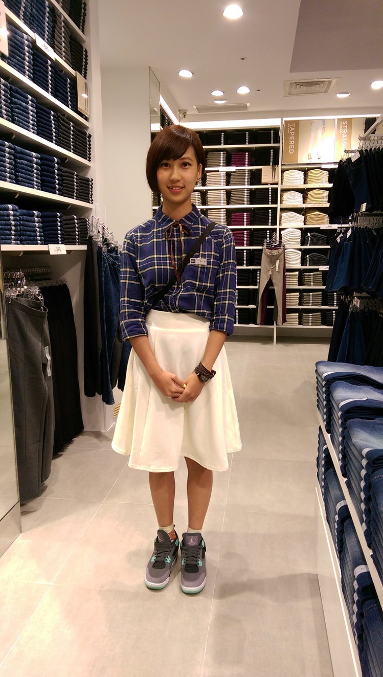 此次台灣首店還比照日本，推出時尚顧問服務，店內將安排6位店員，依消費者需求提供穿搭建議。其他員工也都會以GU商品搭出活潑多變的look。