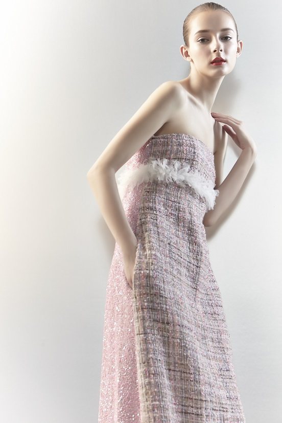 林莉設計斜紋軟呢的晚禮服。圖／林莉工作坊提供