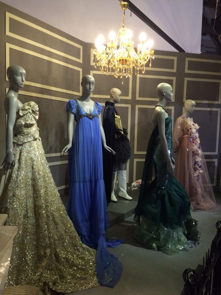 迪士尼5位公主禮服，風格華麗、各有特色。圖／摘自溫慶珠臉書