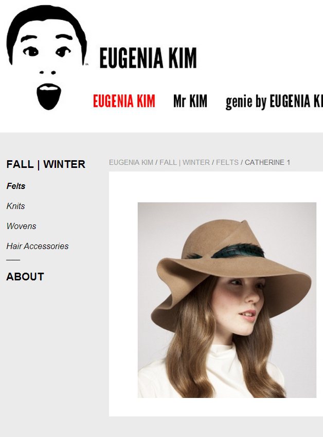 Eugenia Kim淺咖啡色寬邊帽，復古樣式加上波浪皺褶設計，讓帽子透露淑女般的優雅可愛感。圖／擷取自eugeniakim.com