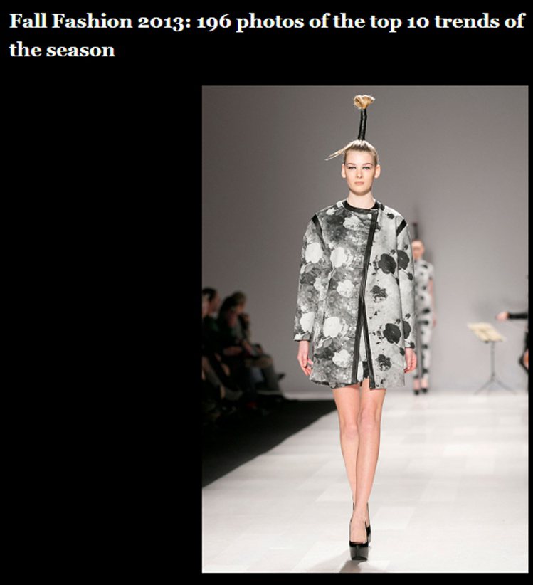 Sid Neigum 水墨畫般的印花外套則刻意強調線條，在古典氛圍中注入前衛氛圍。圖／擷取自fashionmagazine.com