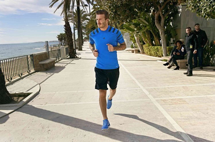 adidas攜手貝克漢推出「ClimaCool Revolution」跑鞋。圖／adidas提供
