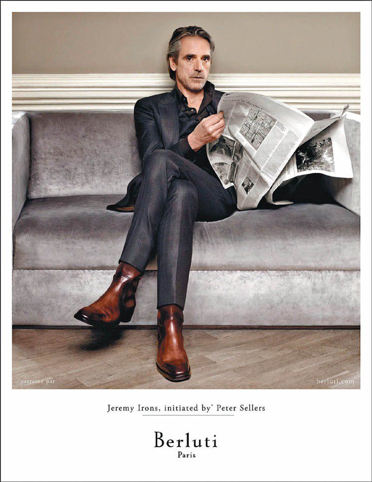 從粉絲到代言人，知名英國演員Jeremy Irons今年為Berluti拍攝首支全球廣告片。圖／Berluti提供