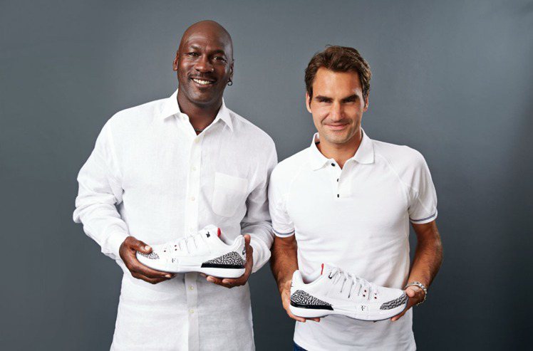 超大咖球星聯名鞋登場，NikeCourt邀麥可喬登與費德勒推限量鞋款。圖／Nik...