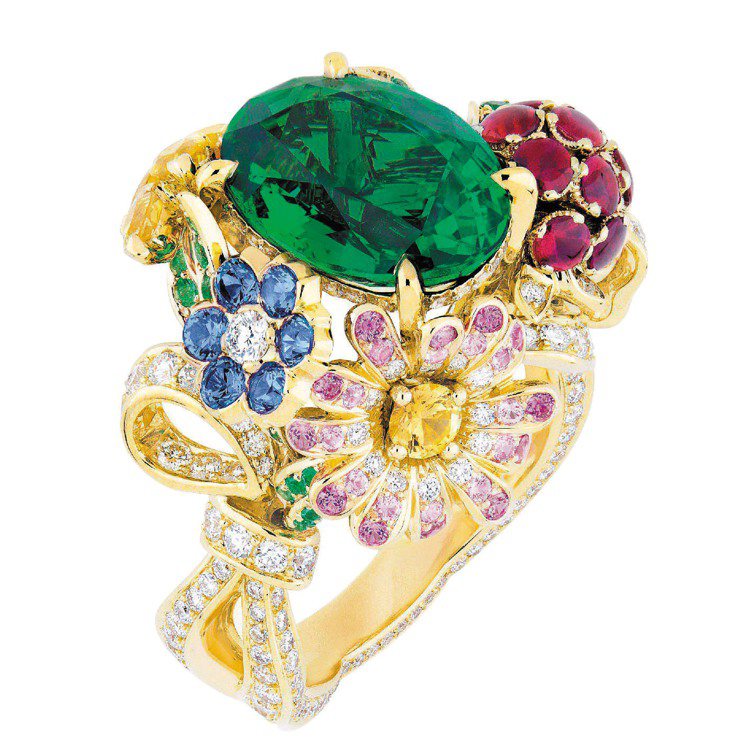 高級訂製珠寶PRECIEUSES CHAMPETRE 戒指，祖母綠主石3.73克拉。圖／Dior提供