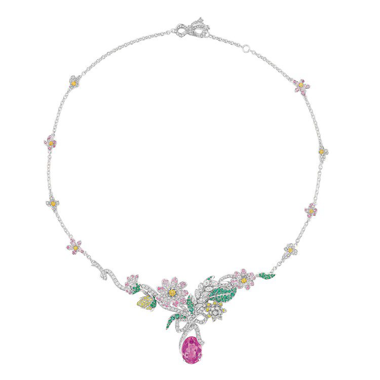 高級訂製珠寶PRECIEUSES CHAMPETRE 項鍊，粉紅剛玉主石重7.81克拉。圖／Dior提供