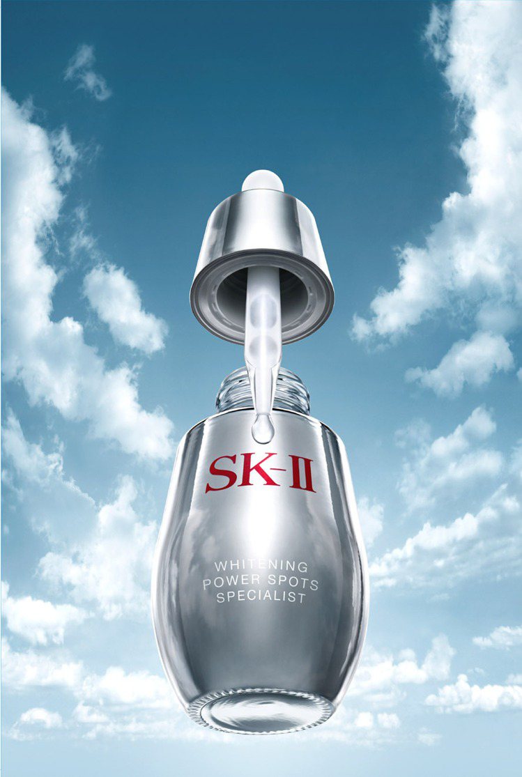 SK-II推出全新肌光極效超淨斑精華，打造女性淨白嫩肌。圖／SK-II提供