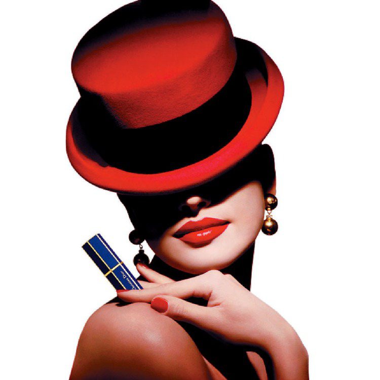 1990年的迪奧紅唇美女。口紅顏顏色是正紅。圖／Dior提供