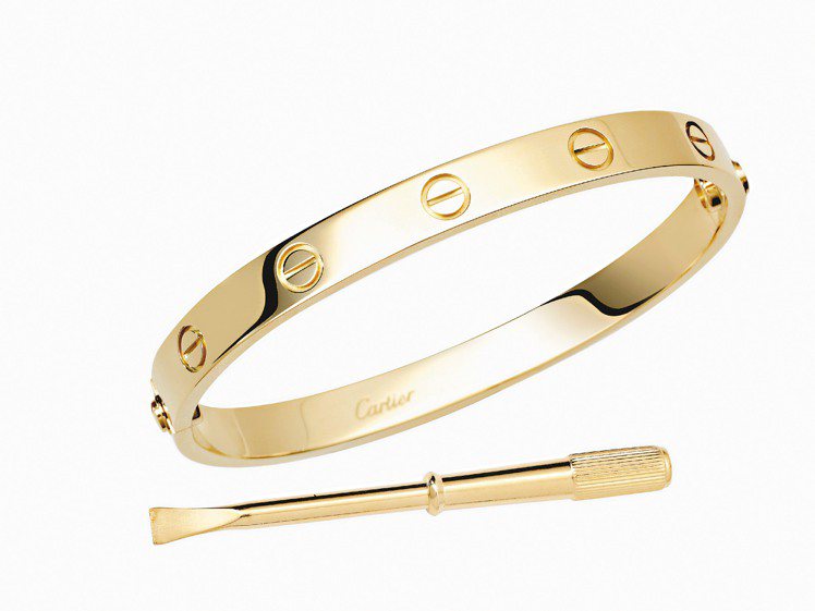 卡地亞LOVE系列手環，黃K金18萬1,000元，另有玫瑰金和白K金。圖／Cartier提供