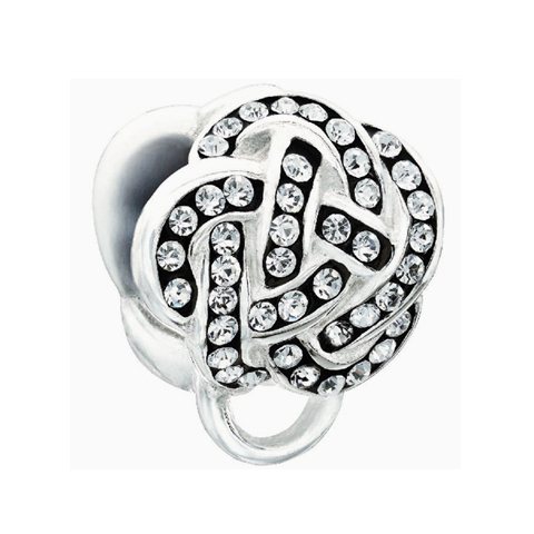 Chamilia系列的Fortune knot珠子，花朵造型下方可以掛吊飾，結合兩種飾品元素， 3,500元。圖／Swarovski提供