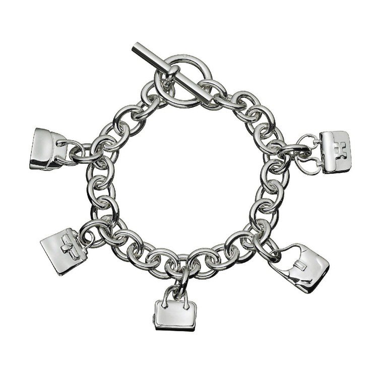 愛馬仕Amulettes系列純銀手環，89,200元。圖／愛馬仕提供
