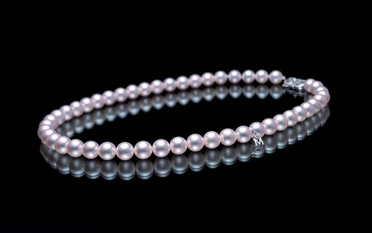 潔白透亮的珍珠，是六月的幸運誕生石。圖／MIKIMOTO提供