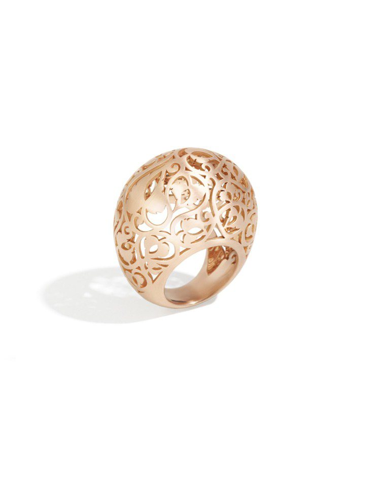 POMELLATO寶曼蘭朵Arabesque 18K玫瑰金鏤空雕花系列戒指。圖／...