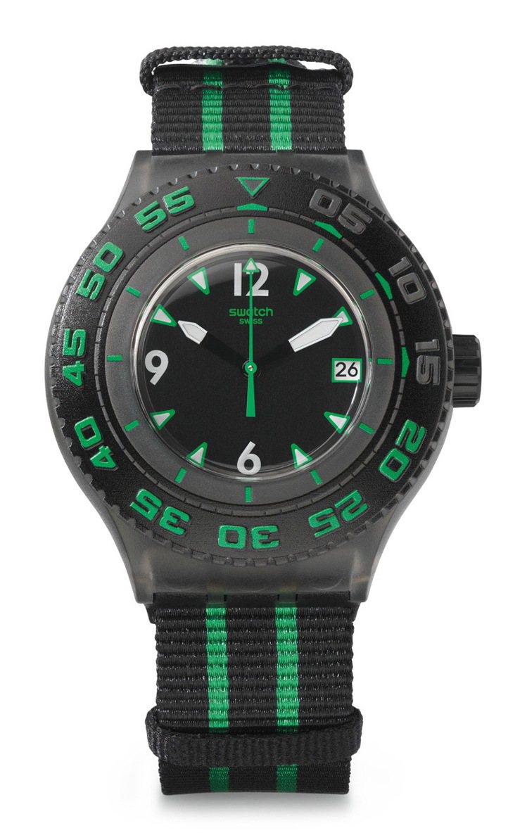 SWATCH綠海龜手表，防水200米，定價2,700元。圖／SWATCH提供非報系