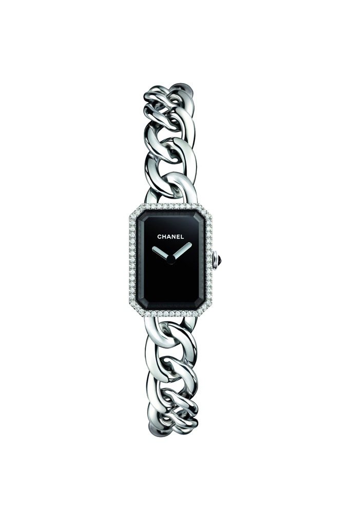 PREMIERE系列腕表，精鋼表帶及鑽石表殼，小尺寸定價21.1萬元。圖／香奈兒提供