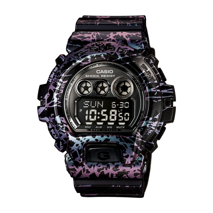 近期卡西歐CASIO旗下超人氣G-SHOCK錶款，推出全新2015大理石爆裂、運動針織紋系列，運用全新多角度印刷技術，要讓各路潮男大玩春天新色彩。圖／GQ提供