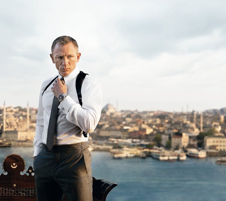 丹尼爾克雷格將在今年最新007電影繼續挑戰極限出任務。圖／OMEGA提供