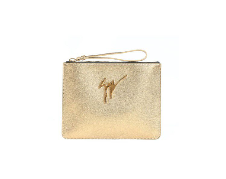Giuseppe Zanotti Design 金色手拿包、22,800元。圖／GZD提供