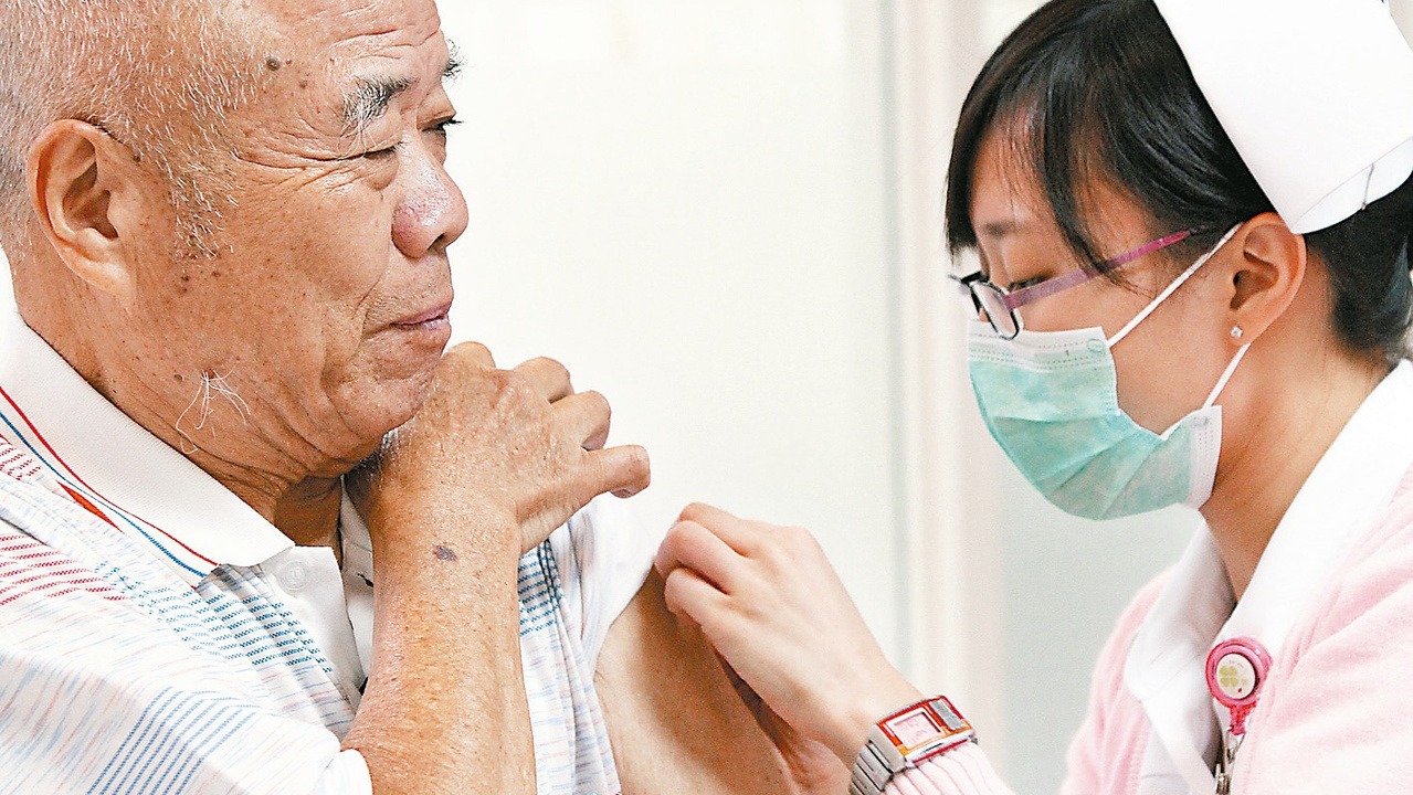 中老年人肺炎鏈球菌疫苗接種率偏低，感染科醫師建議65歲以上高危險群施打。<br />報系資料照片