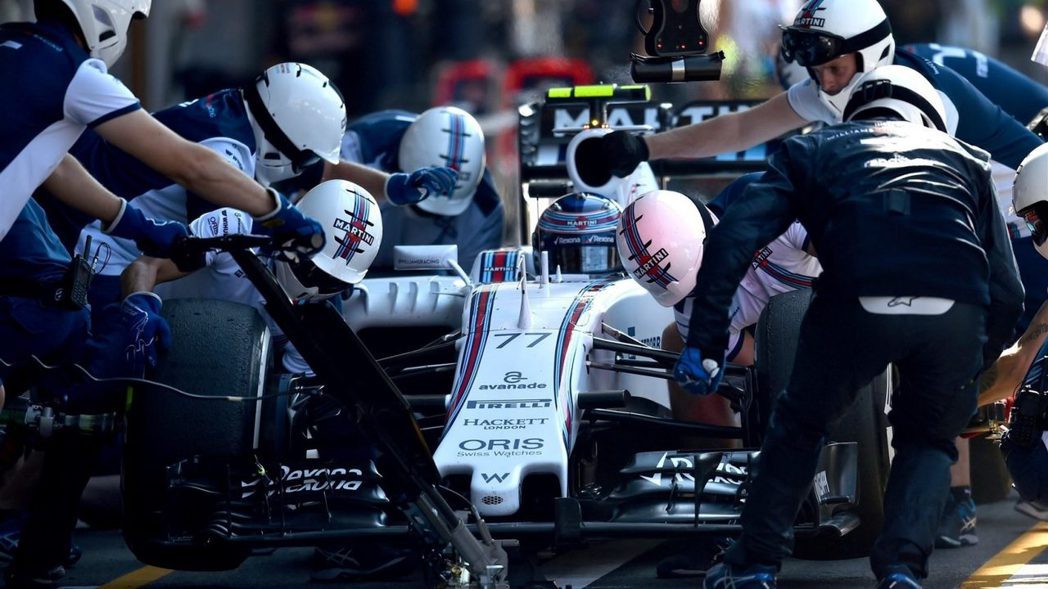 威廉斯車隊鬧了近年F1最大笑話─讓Bottas以三軟胎、一中性胎的狀態上場比賽，...