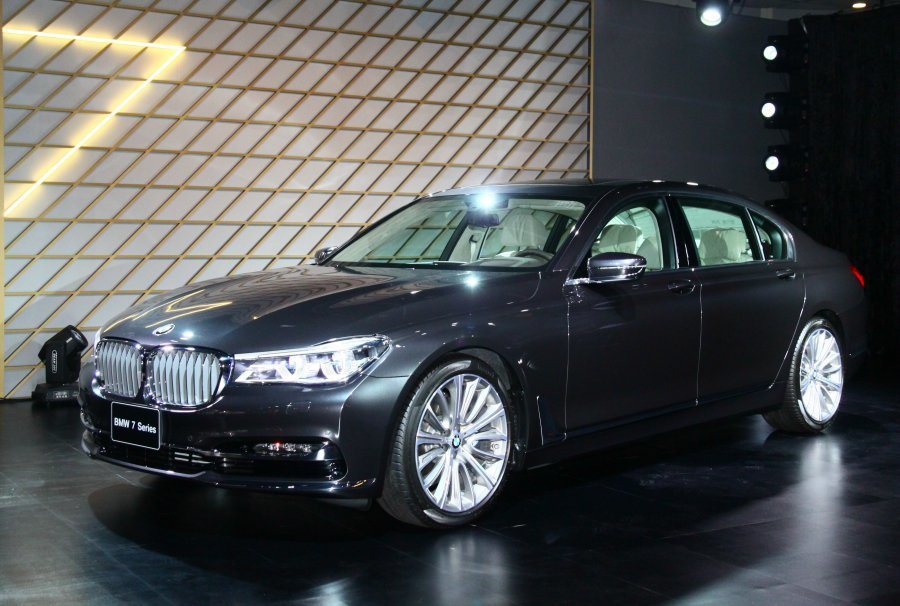 BMW總代理汎德已針對730d、740i、740Li三款車型推出預購，接單價分別...