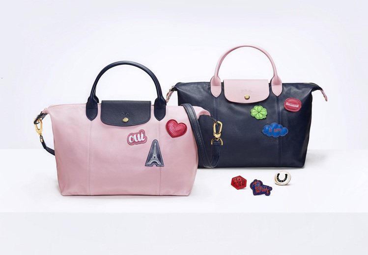 台灣獨家Bonbon糖果摺疊包推出雙配色混搭，加乘九款皮革徽章，提供女孩多變選擇。圖／Longchamp提供