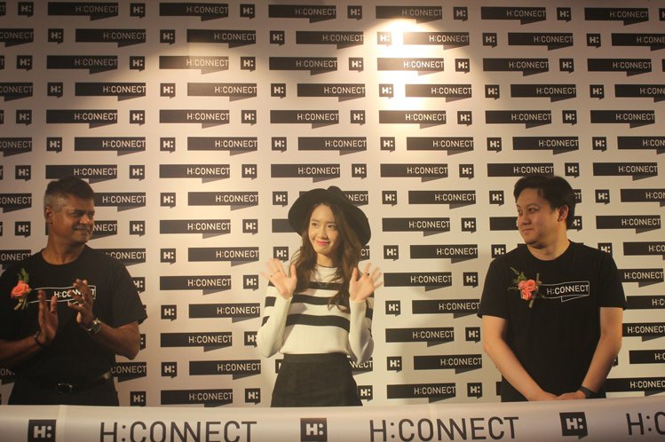 H：CONNECT為慶祝逢甲概念店開幕，邀請潤娥來台