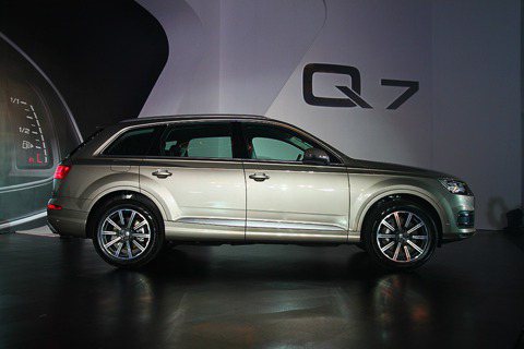 Audi Q7進攻頂級休旅市場 入門300萬元有找