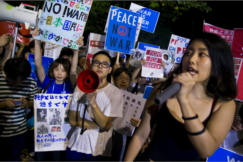 今年年中日本《安保法》的改正爭議，引發大規模的街頭抗爭，但風頭過後，群眾反對的聲...