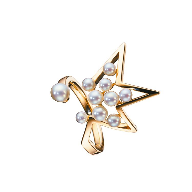 TASAKI abstract star珍珠櫻花金戒指，64,200元。 圖／T...