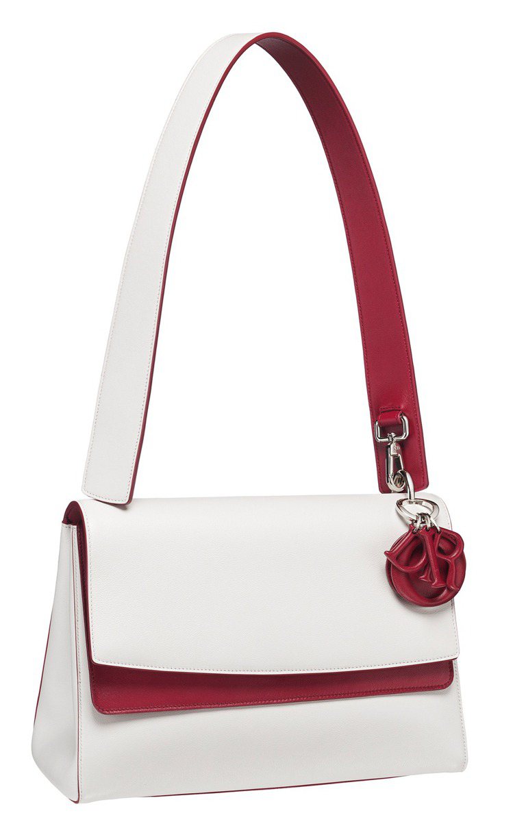 Be Dior紅白相間小牛皮革搭配粗板背帶限定款，14萬5,000元。圖／Dior提供
