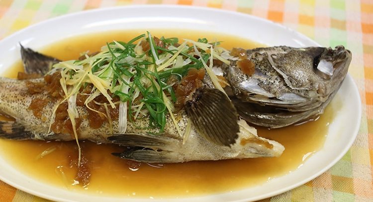 豆腐般的鮮嫩口感，又富含蛋白質與膠原蛋白，石斑魚是國人眼中的魚類食材首選之一，也常是國宴主角。