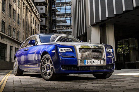 <u>Rolls-Royce</u> GHOST SERIES II獲「全球最佳超豪華車款」頭銜