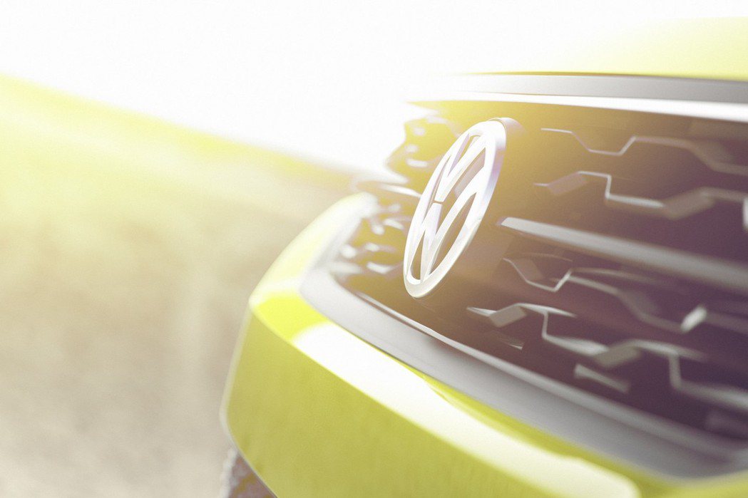 外觀擁有Volkswagen最新家族式頭燈組與蜂巢式水箱罩。 摘自Volkswa...
