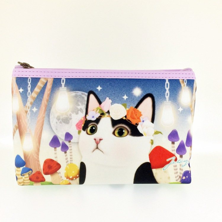 Jetoy甜蜜貓好自在化妝包，售價650元。圖／粉絲谷提供