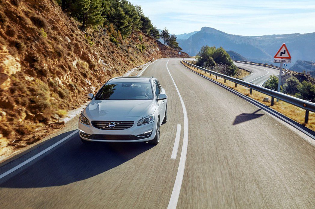 特仕車最大亮點在於採用全新車漆和部分配備升級。 摘自Volvo.com