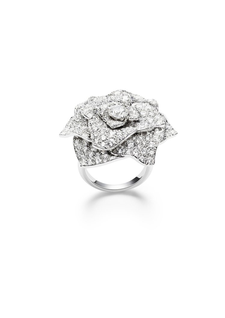 Piaget Rose雕刻玫瑰指環，18K白金，鑲嵌178顆圓形美鑽(約重5.1...