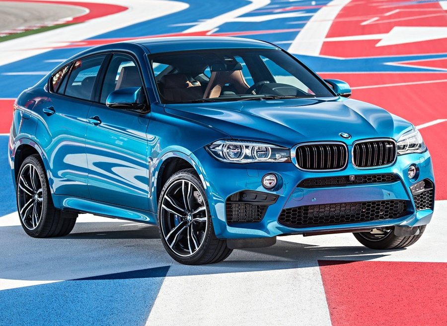 BMW在紐約車展推出性能版改款新車X6 M。 圖／BMW提供