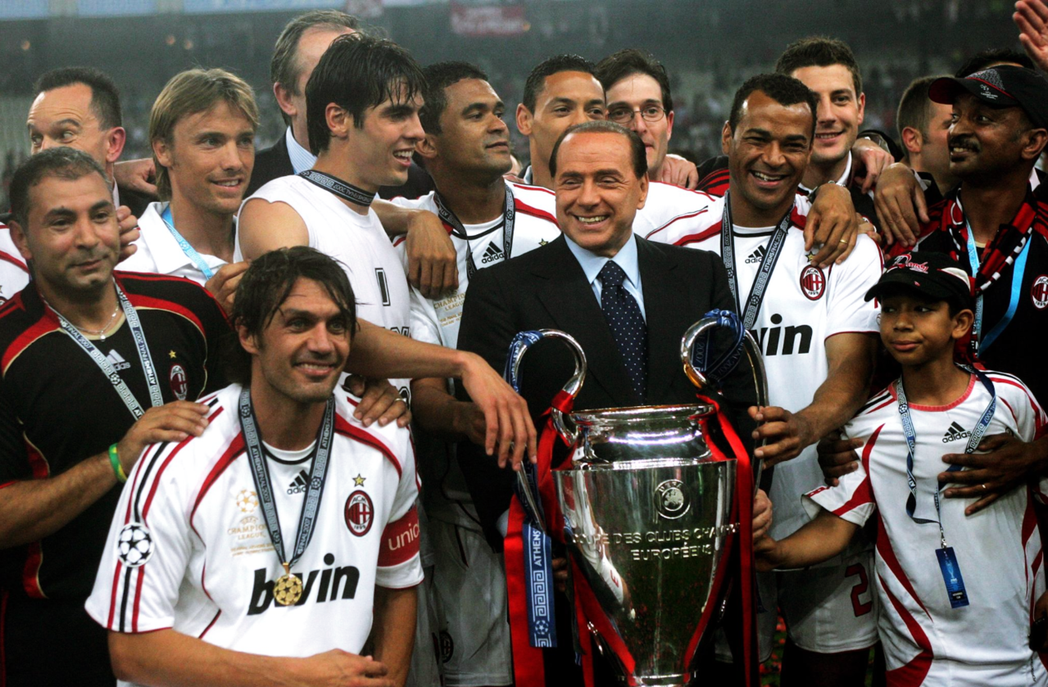 黃金年代；2007年AC米蘭勇奪隊史上第7座歐洲冠軍聯賽的冠軍，其中5座歐冠獎盃...