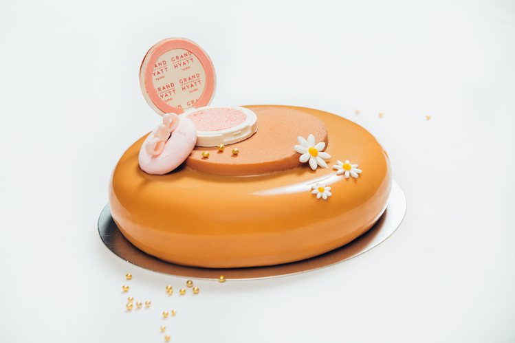 摯敬（The Make-up Cake）、7吋、1,200元。圖／台北君悅酒店提供