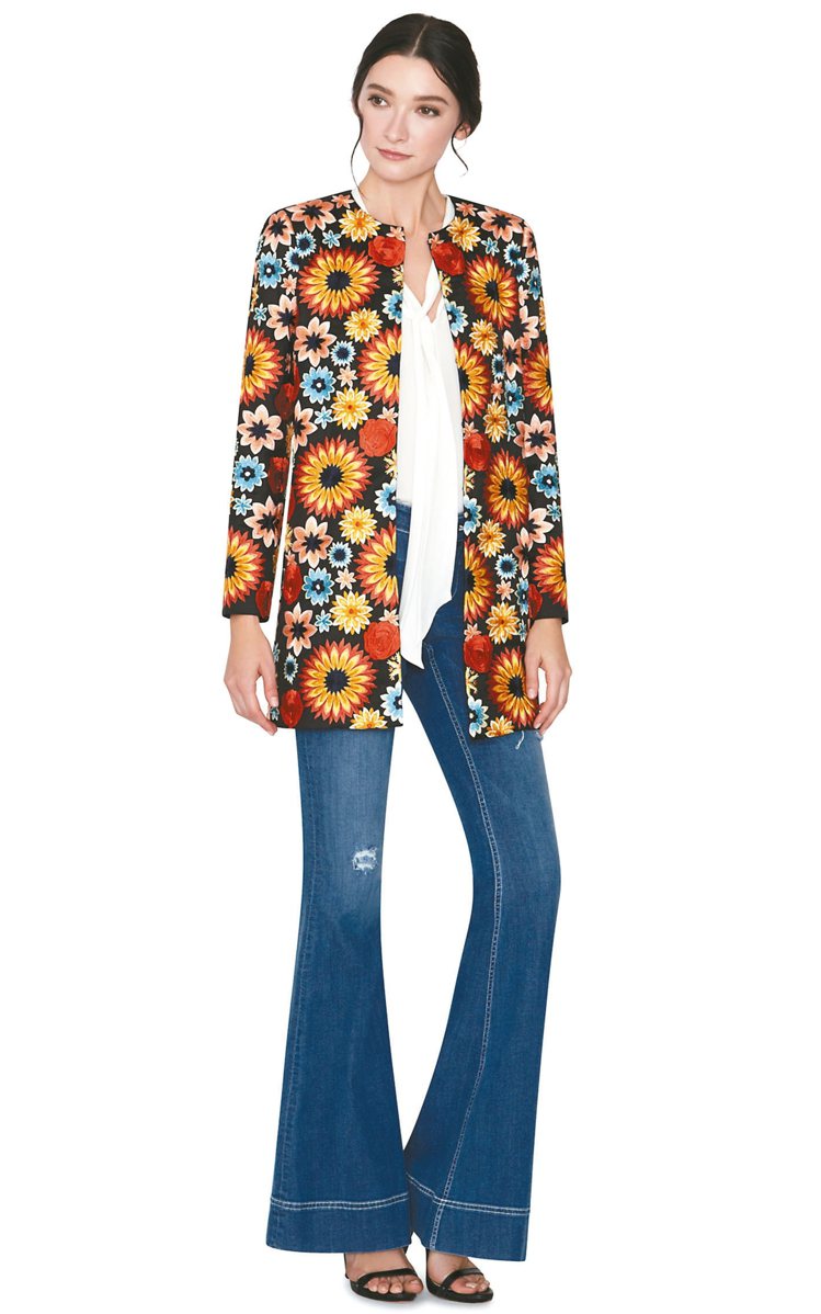 Alice＋Olivia刺繡外套，售價46,900元。 圖／Alice＋Olivia提供