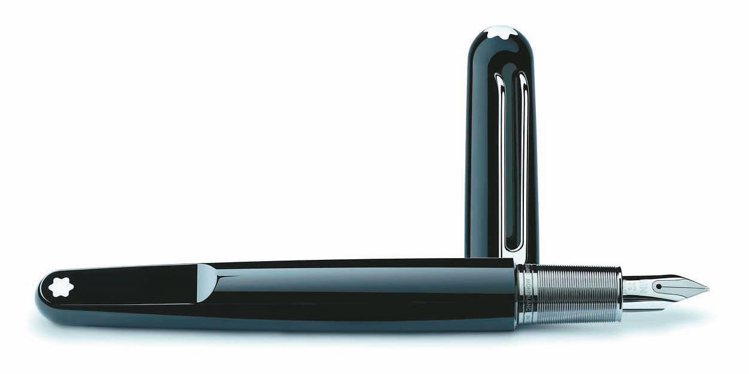 萬寶龍M系列書寫工具鋼筆，18300元。 圖／業者提供